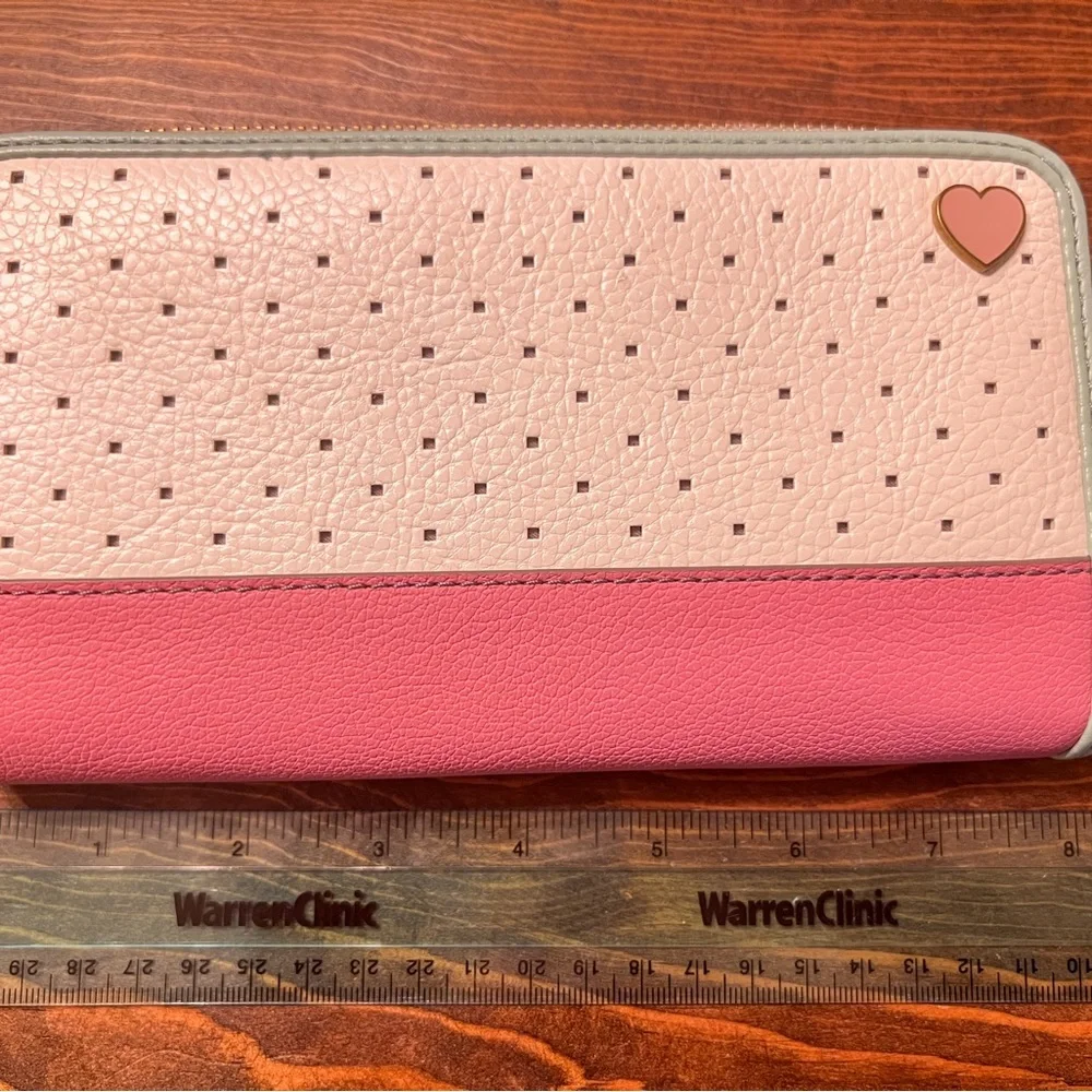 Fossil Wristlet - Picture 5 of 5